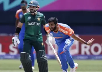 কথা শোনেননি তাসকিন, ছয় উইকেট পাওয়ার পর যা লিখলেন স্ত্রী