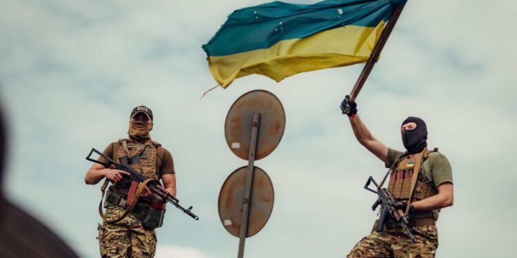 ন্যাটোতে ইউক্রেনের সদস্যপদ নিয়ে প্রশ্ন এড়িয়ে গেলেন জোটের মহাসচিব