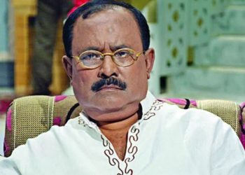 টিকা নেওয়ার পর স্ত্রীসহ করোনায় আক্রান্ত কাজী হায়াৎ