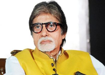 কেউ নেই পাশে, একা রাত জেগেই কাটছে অমিতাভের