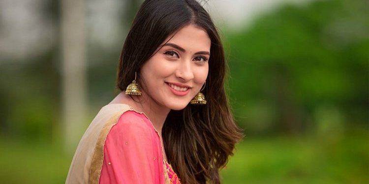 সিনেমা করার কথা ভাবছি না: মেহজাবিন