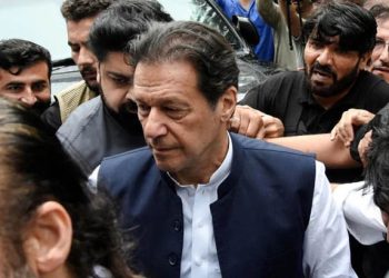 ইমরান খানের জামিনের মেয়াদ আবারও বাড়াল আদালত