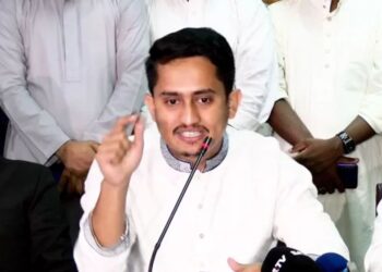 আইনজীবী সাইফুলের খুনিদের ছাড় নয়, সন্ত্রাসীদের বিরুদ্ধে কঠোর ব্যবস্থা নিতে হবে