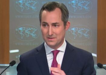 উত্তাল পাকিস্তান, শান্ত থাকার আহ্বান যুক্তরাষ্ট্রের