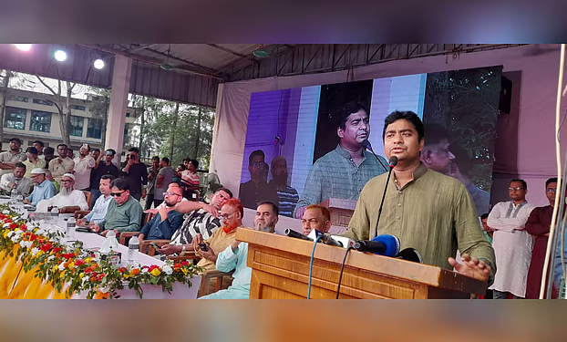 প্রধান উপদেষ্টা দুটি রাজনৈতিক দলের কথায় এপ্রিল মাসে নির্বাচন ঘোষণা করেছেন