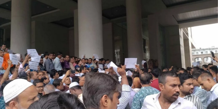 প্রতিদিন সচিবালয়ে এক ঘণ্টা কর্মবিরতি পালনের ঘোষণা