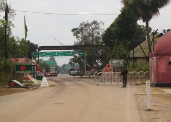 বিলোনিয়া সীমান্তে ভারতীয়দের বাংলাদেশবিরোধী বিক্ষোভ, বিজিবির প্রতিবাদ