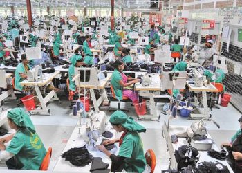 ‘৫ আগস্টের আগে পোশাক কারখানা খুলবে না’