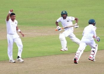 বৃষ্টি দিনেও উজ্জ্বল তাসকিন