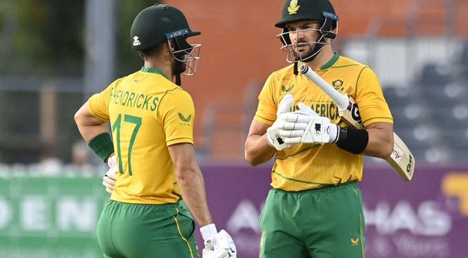 তীরে এসে তরী ডুবানো যেন অভ্যাসে পরিণত আয়ারল্যান্ডের