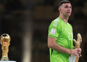 বাংলাদেশে আসছেন বিশ্বকাপজয়ী মার্টিনেজ