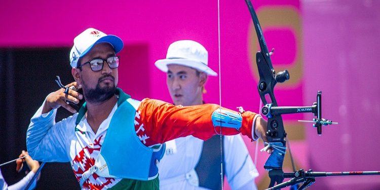 লড়াই করে হারলেন রোমান সানা