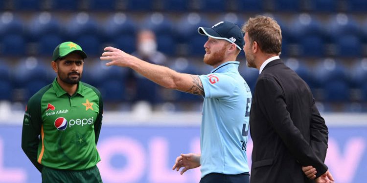 পাকিস্তান সফর বাতিলে ক্রিকেটারদের মত নেয়নি ইসিবি