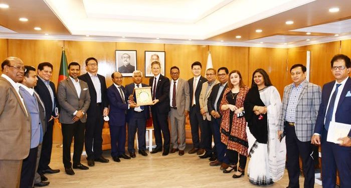 পোশাকের সফলতা অন্য শিল্পেও ছড়িয়ে দিতে আগ্রহী দ. কোরিয়া