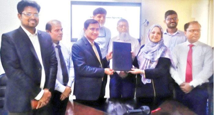 দুগ্ধ খামারিদের সহায়তায় প্রাণ ডেইরি ও রাকাবের চুক্তি