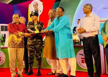 চা শিল্পের উন্নয়ন ও প্রসারে ঐক্যবদ্ধভাবে কাজ করার আহ্বান বাণিজ্যমন্ত্রীর