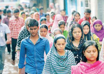 বেকারত্ব হ্রাসই বড় চ্যালেঞ্জ