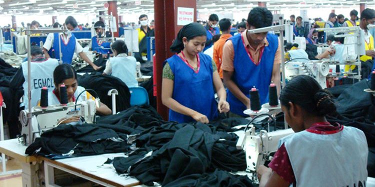 ১০ মাসে যুক্তরাষ্ট্রের পোশাক আমদানি কমেছে ২৫ শতাংশ
