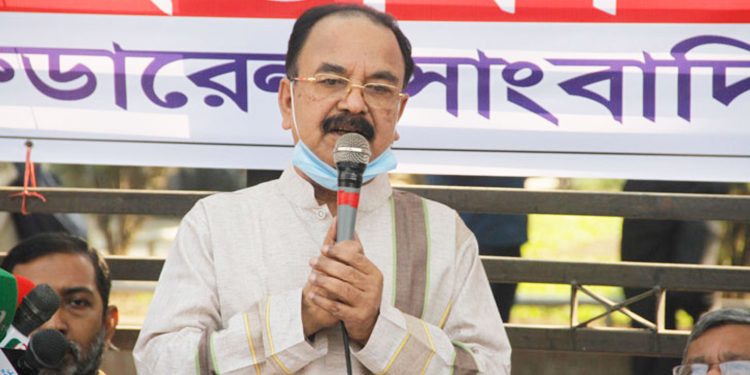 জনগণ নিজেদের ভোট নিজে দিতে চায়: গয়েশ্বর