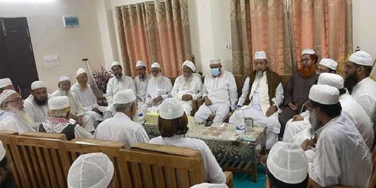 ‘মাদ্রাসার এতিম ছাত্রদের দেখিয়ে বিপুল অর্থের মালিক হয়েছেন হেফাজত নেতারা’