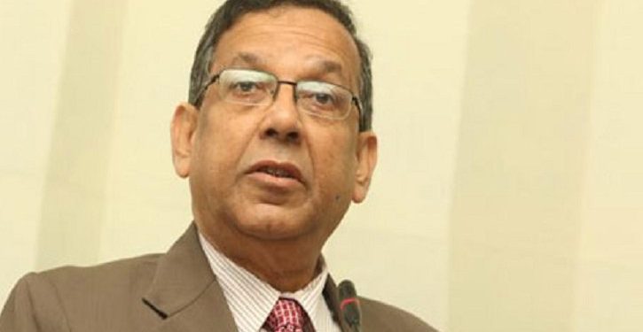 কসবায়  ৪০ হাজার পরিবারকে ৩ কোটি টাকার ত্রাণ দিয়েছেন আইনমন্ত্রী
